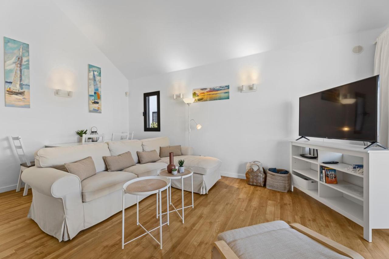 Home2Book Design House Bastian Beach Costa Teguise Esterno foto