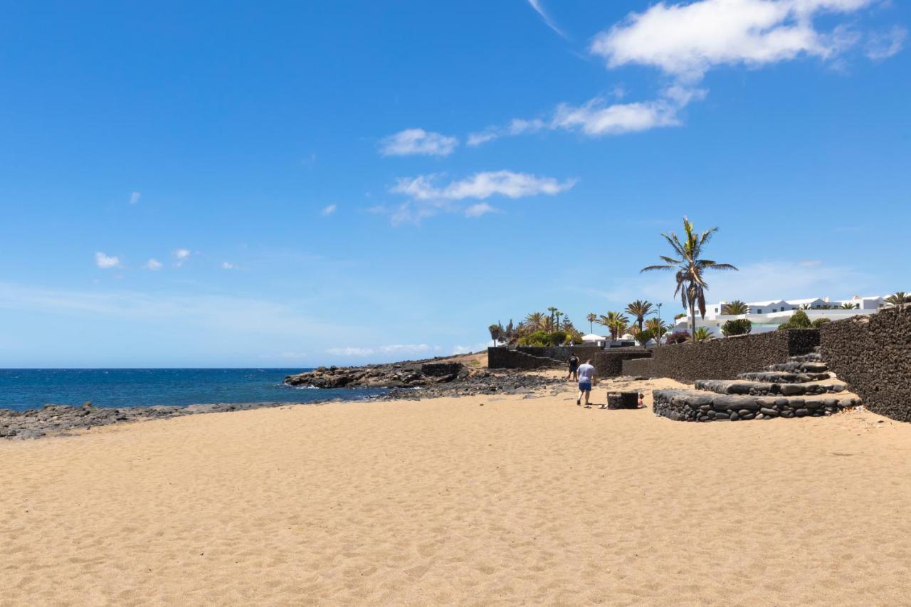 Home2Book Design House Bastian Beach Costa Teguise Esterno foto